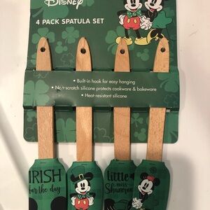 Disney Green Spatula Set with Mickey and Friends - 4 Pack